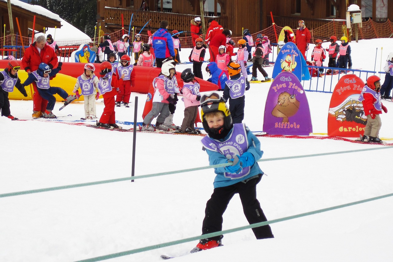 Skidor och skidåkning för barn